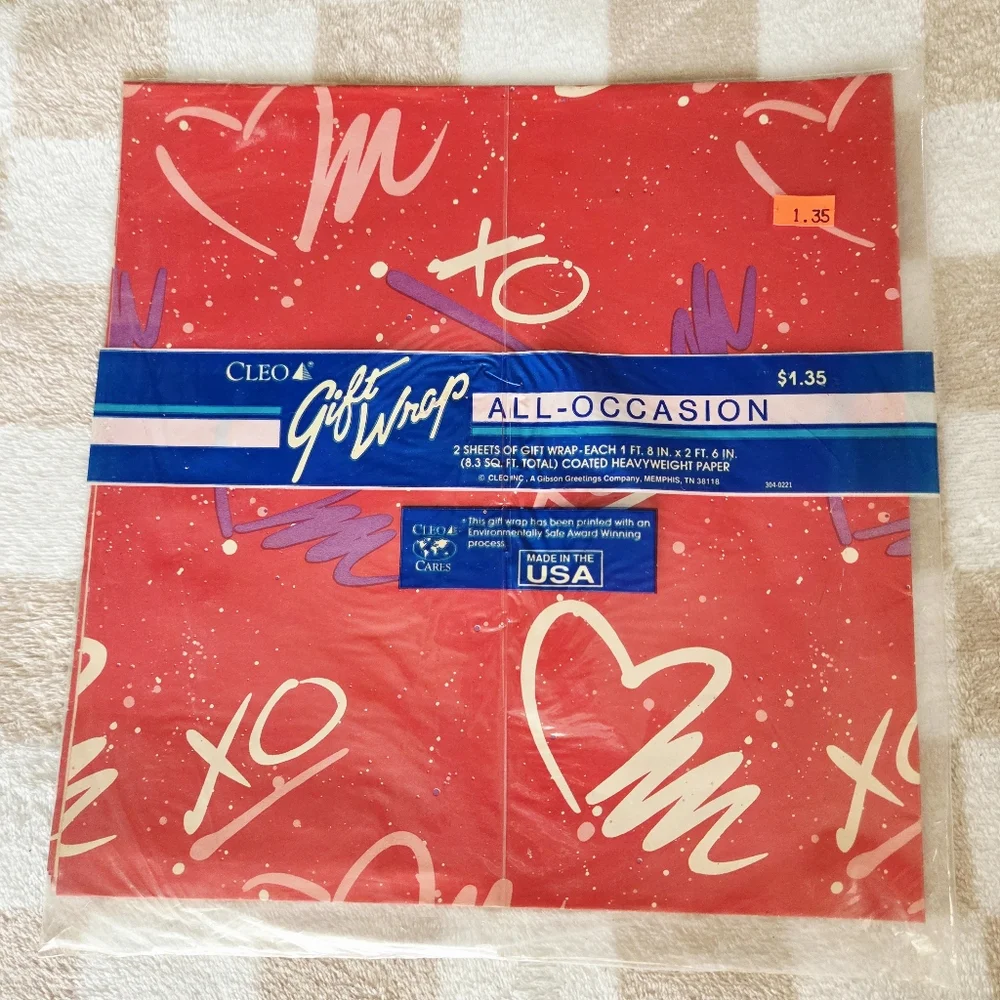 Vintage Cleo 90s Gift Wrap Hearts XO Valentines 6 Packs